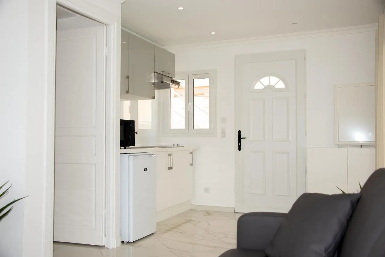 Hotel Et Appartements Reine D'Azur Roquebrune-Cap-Martin