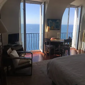 Appartement Dans Village Médiéval Piétonnier, Exécutive Vue Exceptionnelle