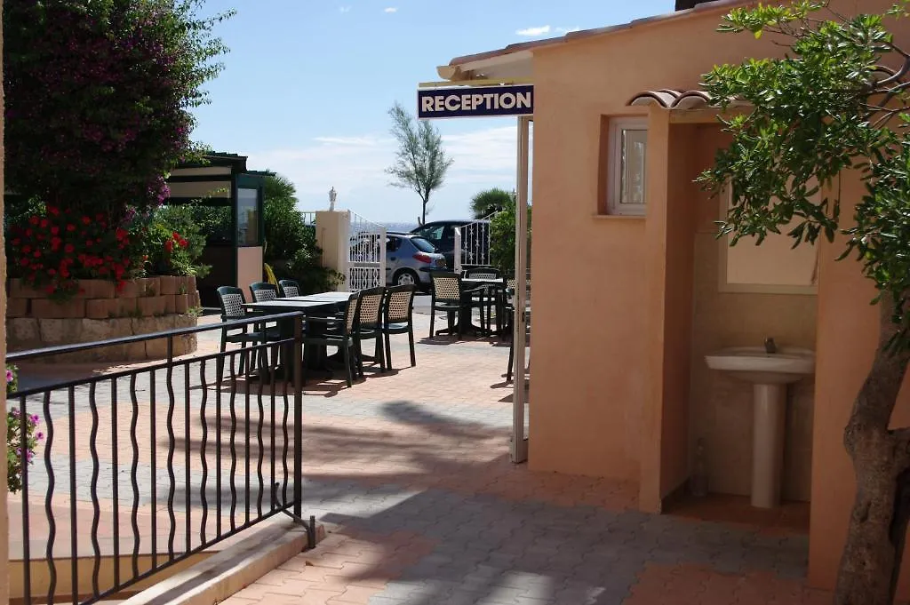 Hotel Et Appartements Reine D'Azur Roquebrune-Cap-Martin 3*,  France